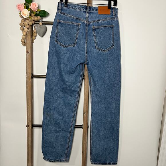 Princess Polly Asymmetrical Cross Over Denim Jeans - Picture 4 of 7